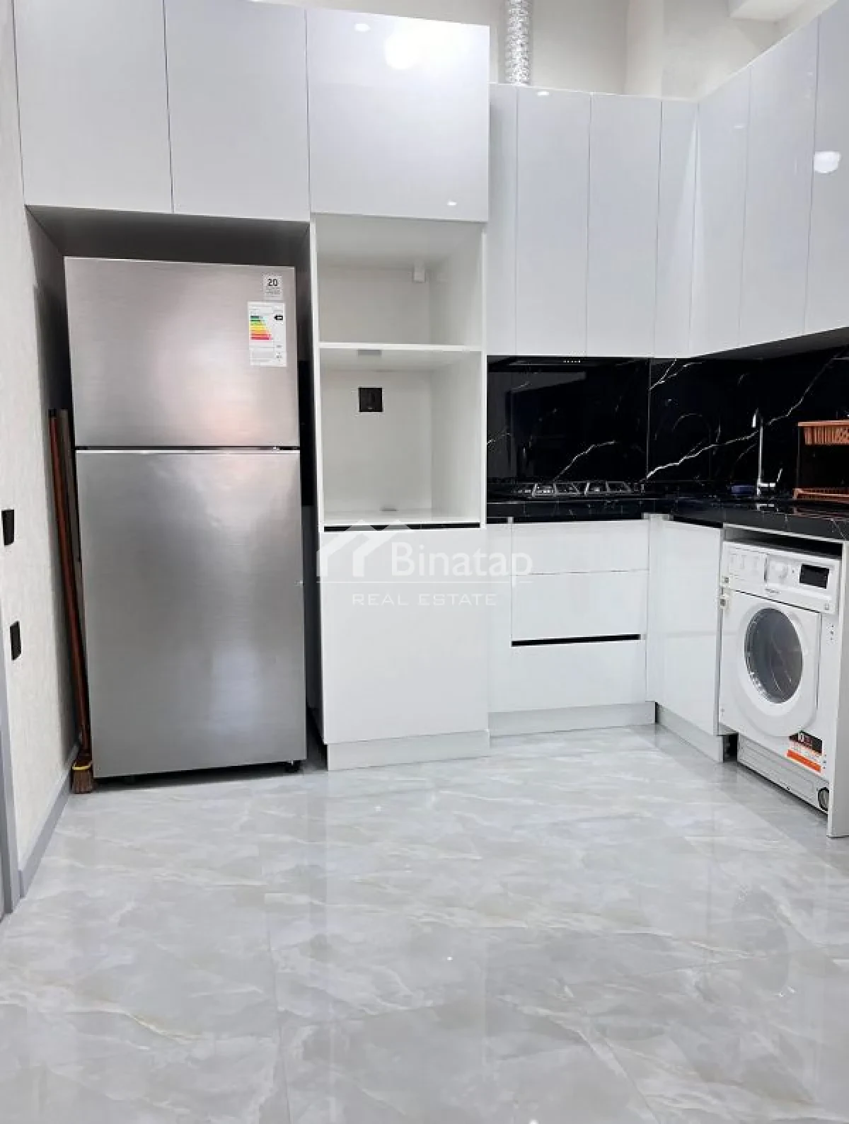 Satılır 3 otaqlı yeni tikili 104 m², 8 Noyabr m. — şəkil 8