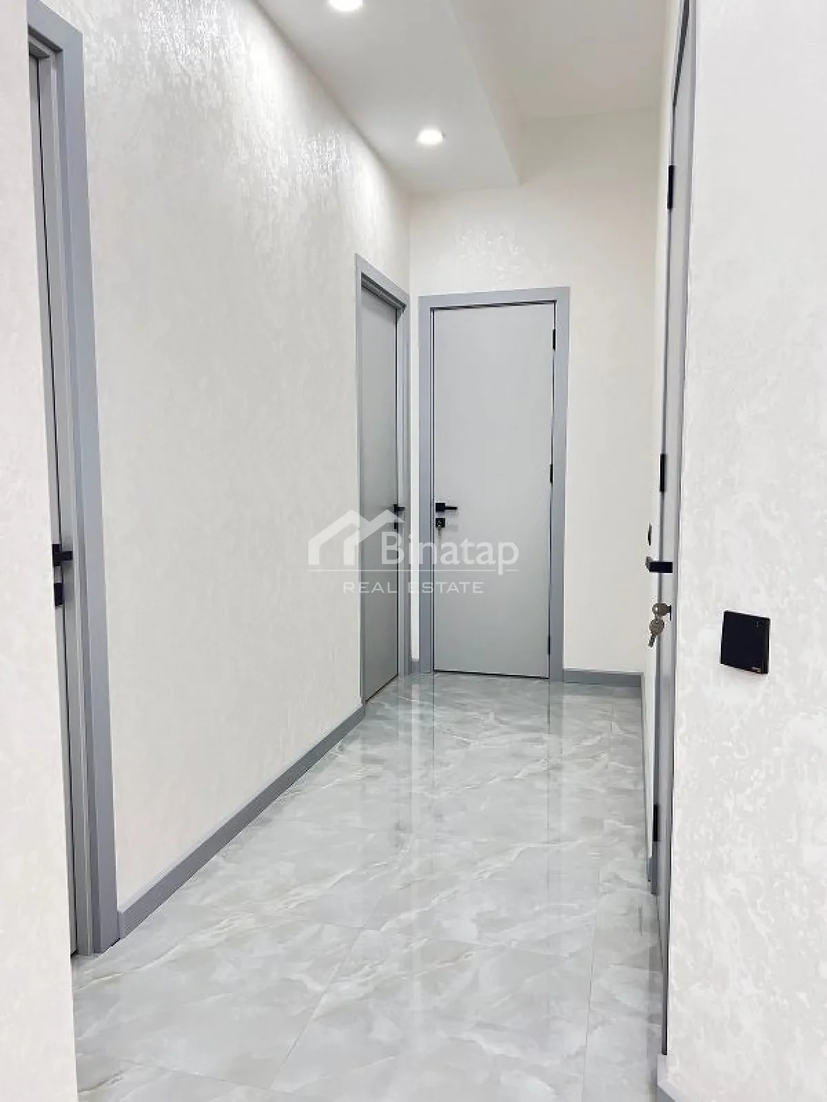 Satılır 3 otaqlı yeni tikili 104 m², 8 Noyabr m. — şəkil 9