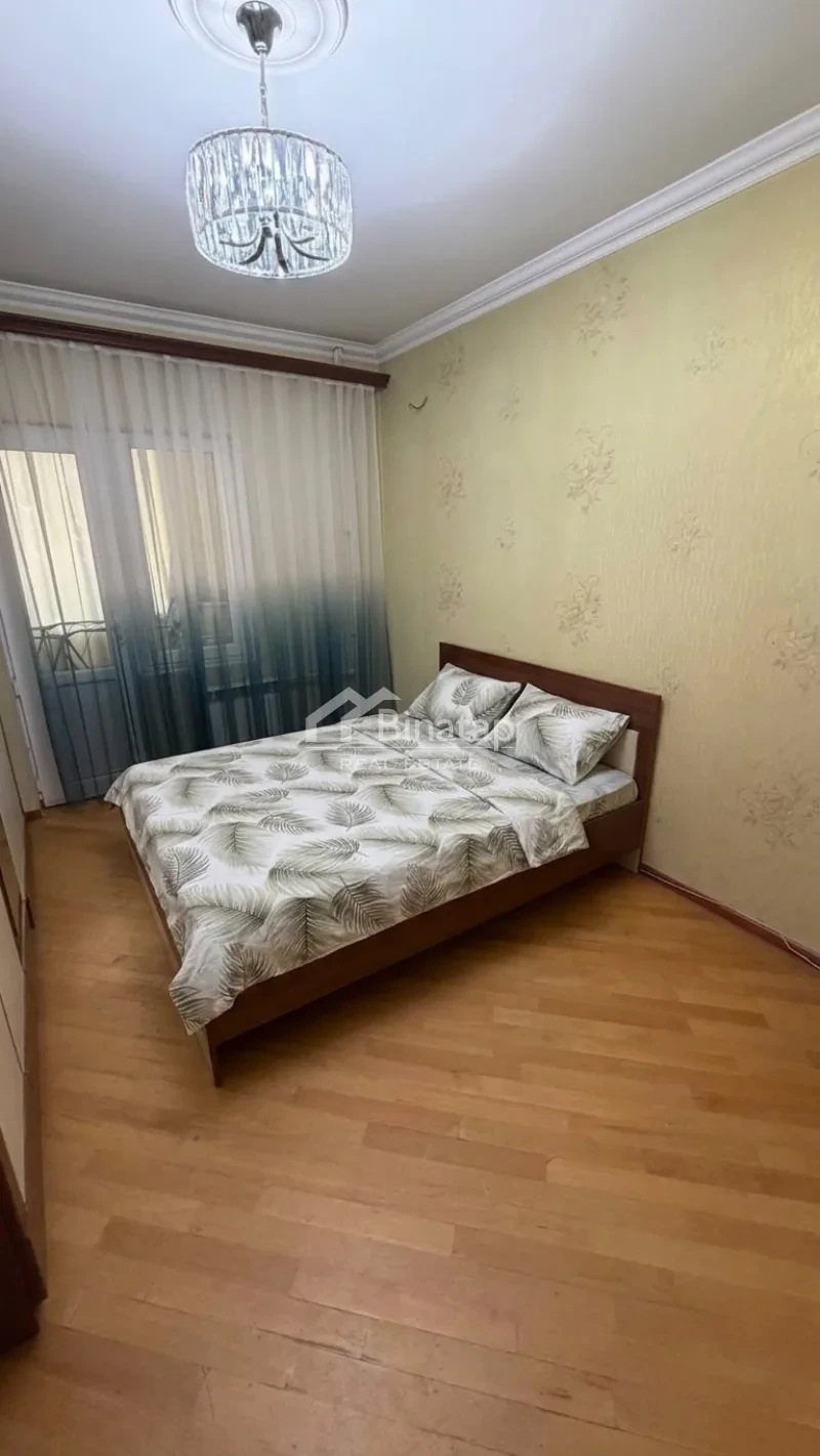 İcarəyə verilir 2 otaqlı köhnə tikili 60 m², 8 Noyabr m. — şəkil 5