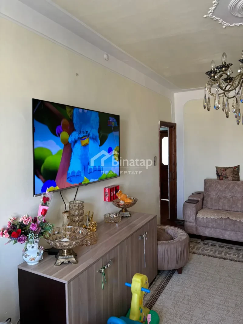 Satılır 3 otaqlı köhnə tikili 70 m², Həzi Aslanov m.