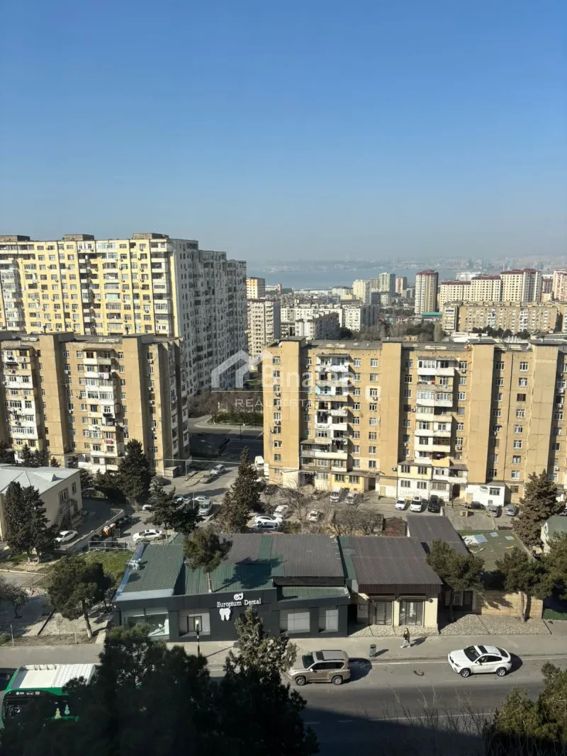 Продаётся 3-комн. квартира 70 м², м. Ази Асланов — фото 15