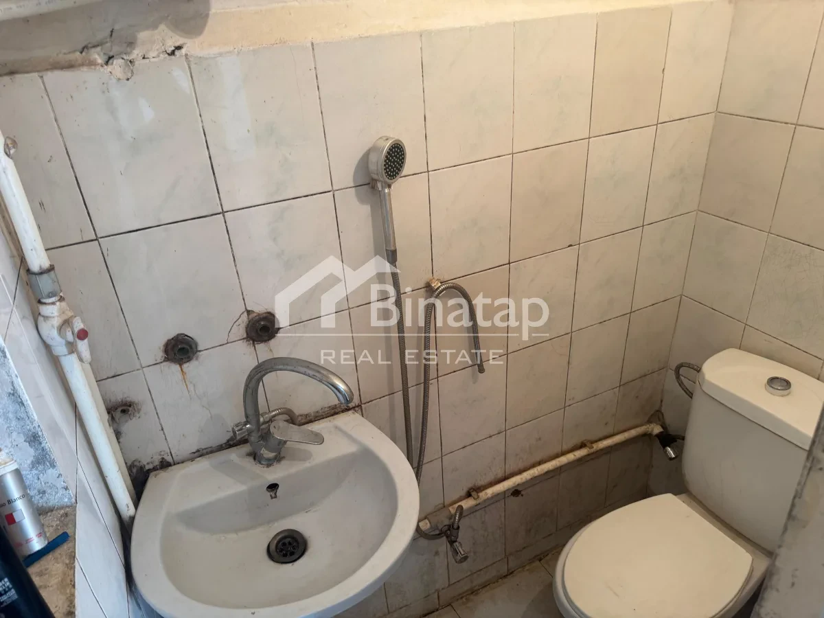 Satılır 1 otaqlı köhnə tikili 18 m², Nəsimi m. — şəkil 12