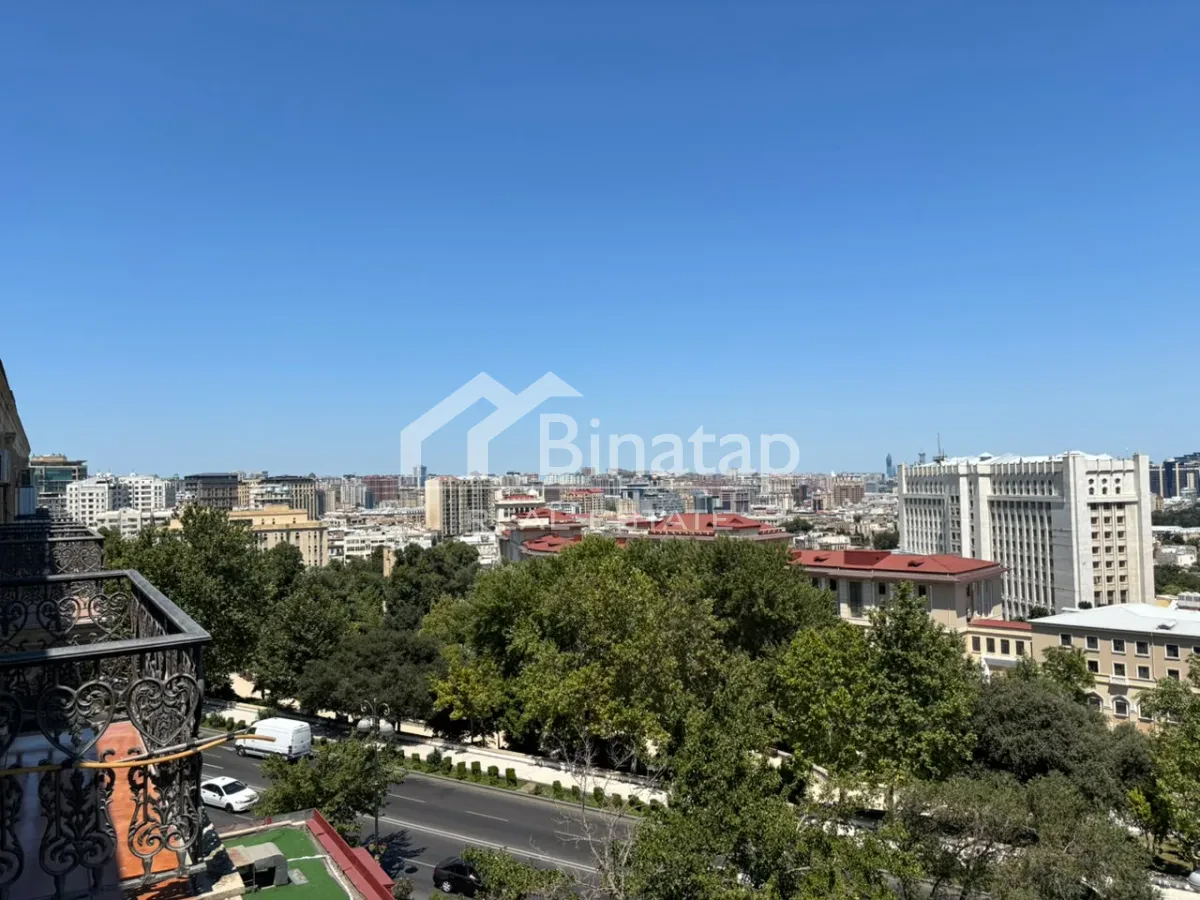 Satılır 2 otaqlı köhnə tikili 45 m², Səbail r. — şəkil 11