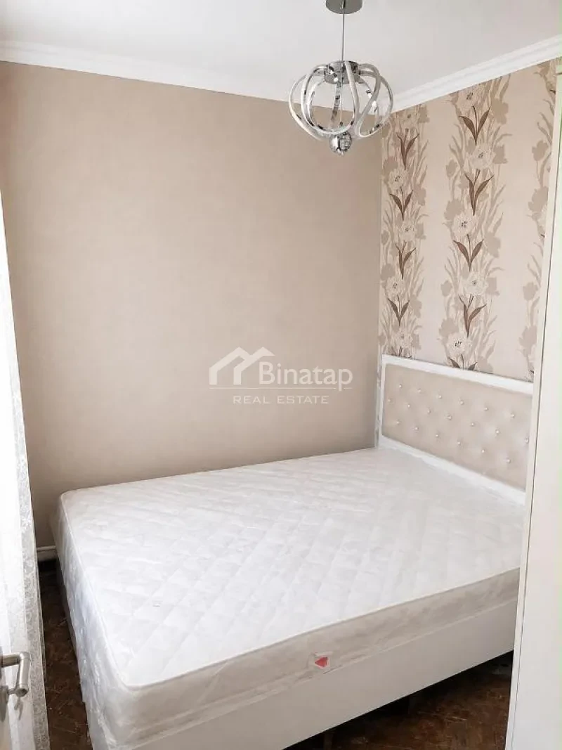 Satılır 2 otaqlı köhnə tikili 40 m², İnşaatçılar m. — şəkil 4