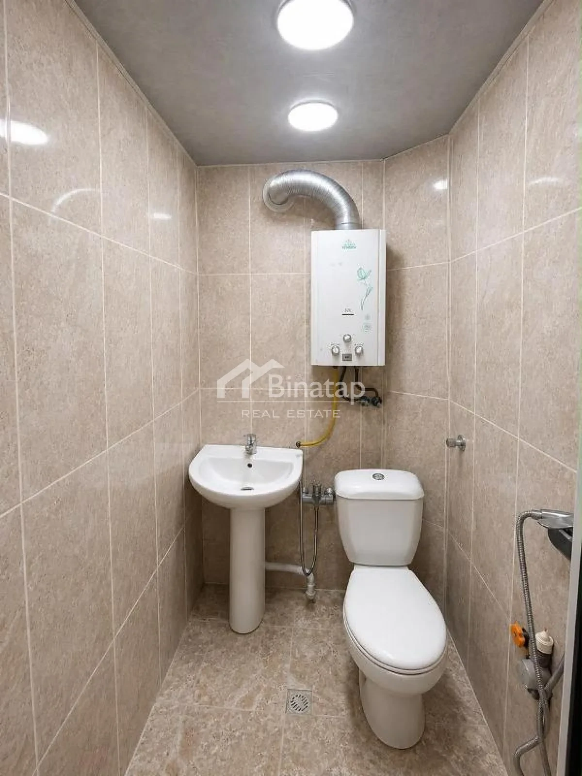 Satılır 2 otaqlı köhnə tikili 40 m², İnşaatçılar m. — şəkil 6