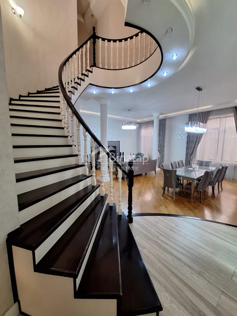 Продаётся 4-комн. дом 420 м², м. Автовокзал — фото 7
