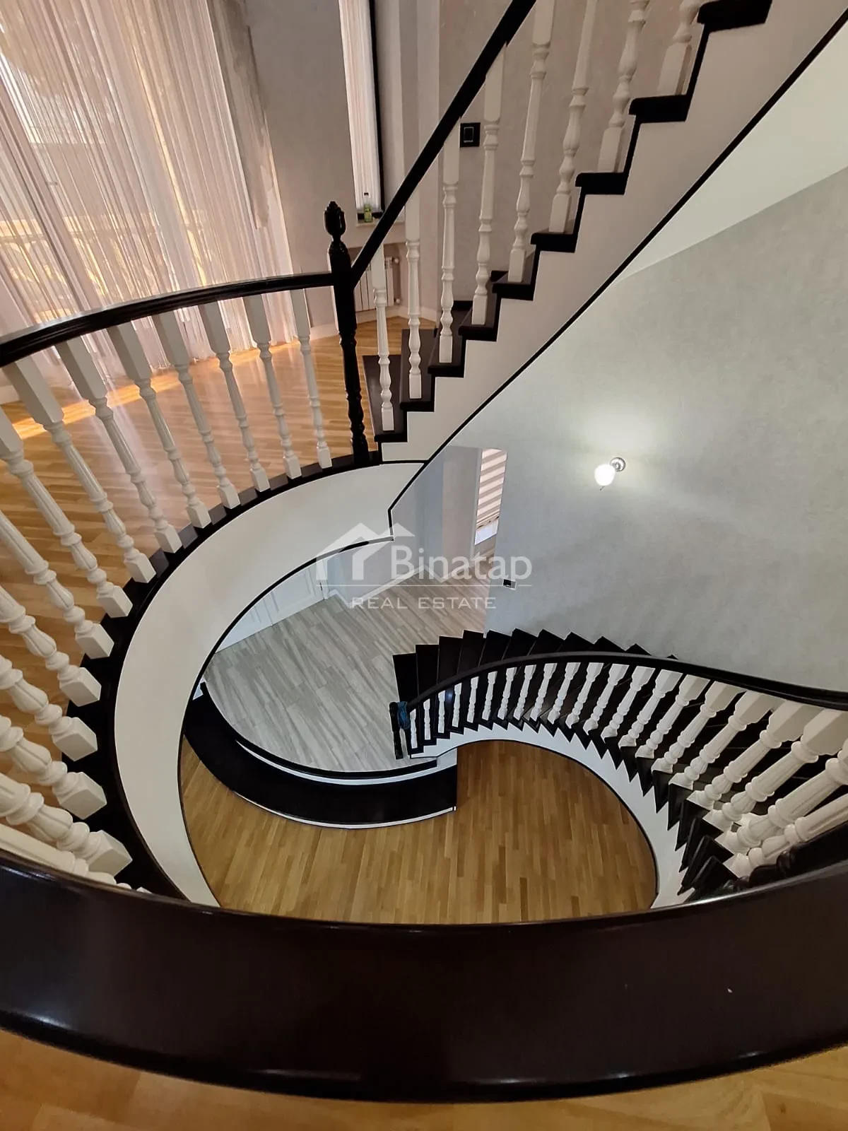 Продаётся 4-комн. дом 420 м², м. Автовокзал — фото 8