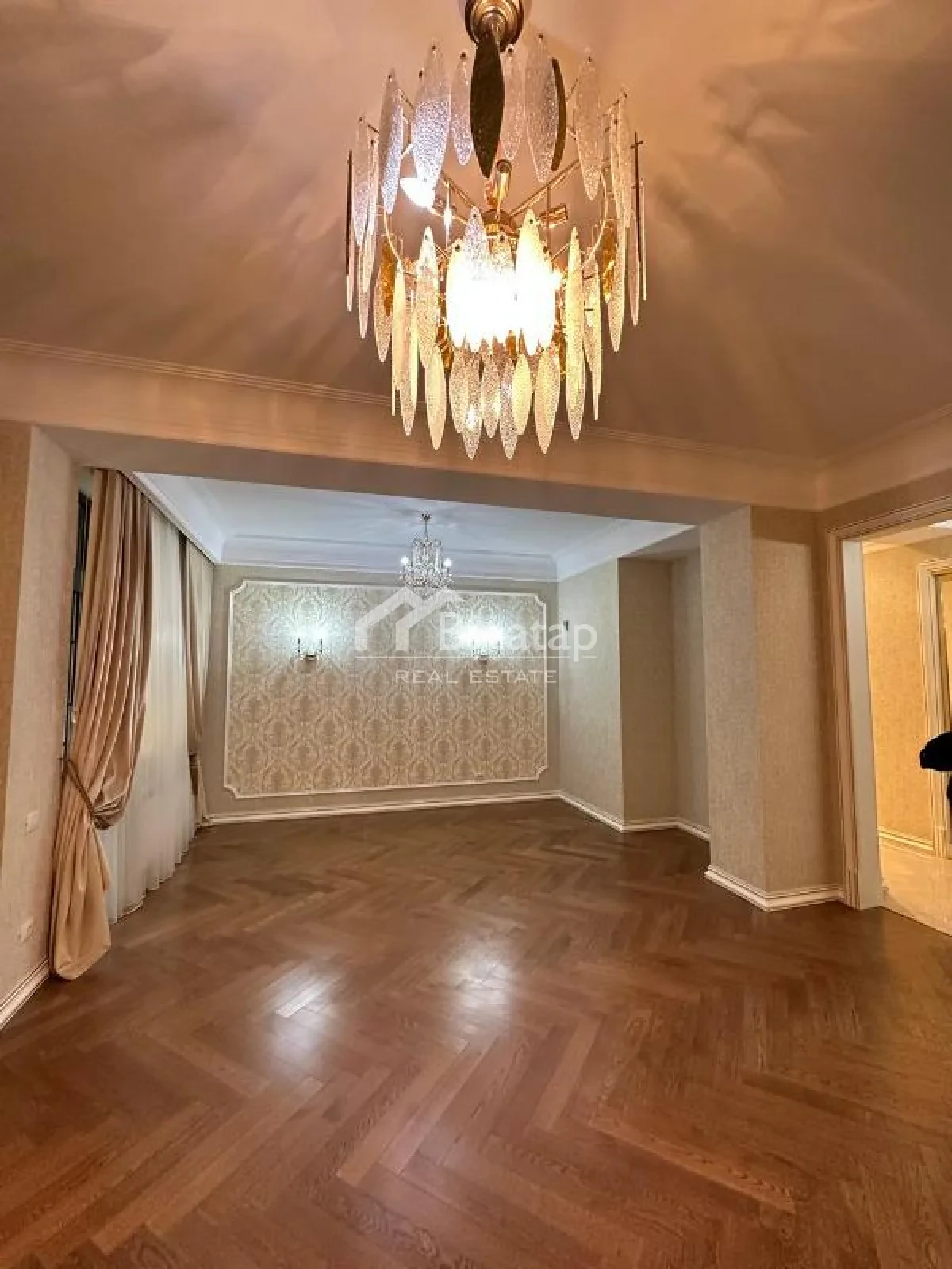 Satılır 4 otaqlı yeni tikili 205 m², Elmlər Akademiyası m. — şəkil 5