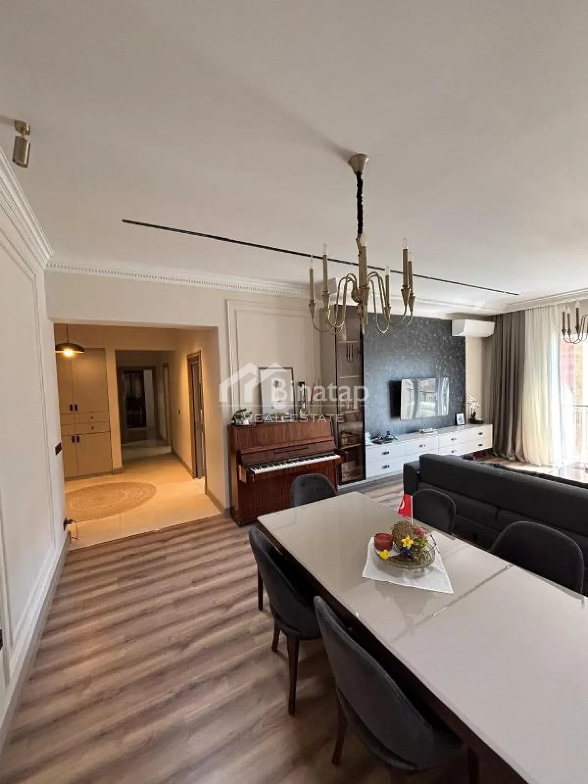 Satılır 3 otaqlı yeni tikili 127 m², 28 May m. — şəkil 2