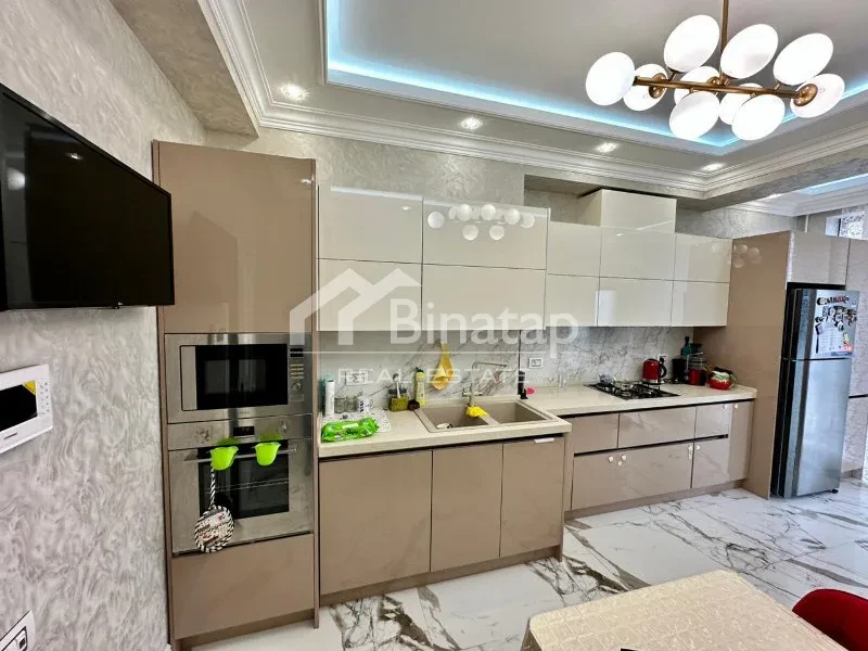 Satılır 2 otaqlı yeni tikili 114 m², 28 May m. — şəkil 10