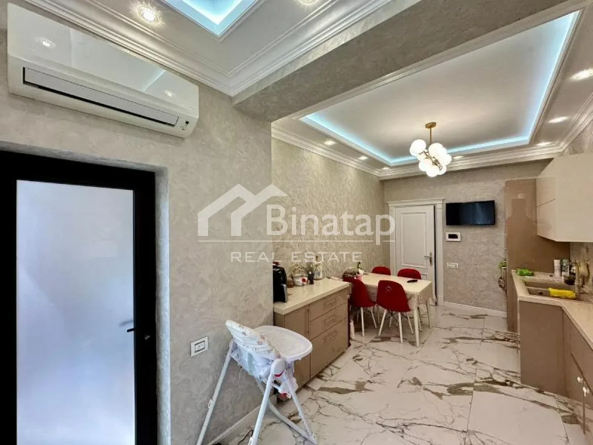 Satılır 2 otaqlı yeni tikili 114 m², 28 May m. — şəkil 11