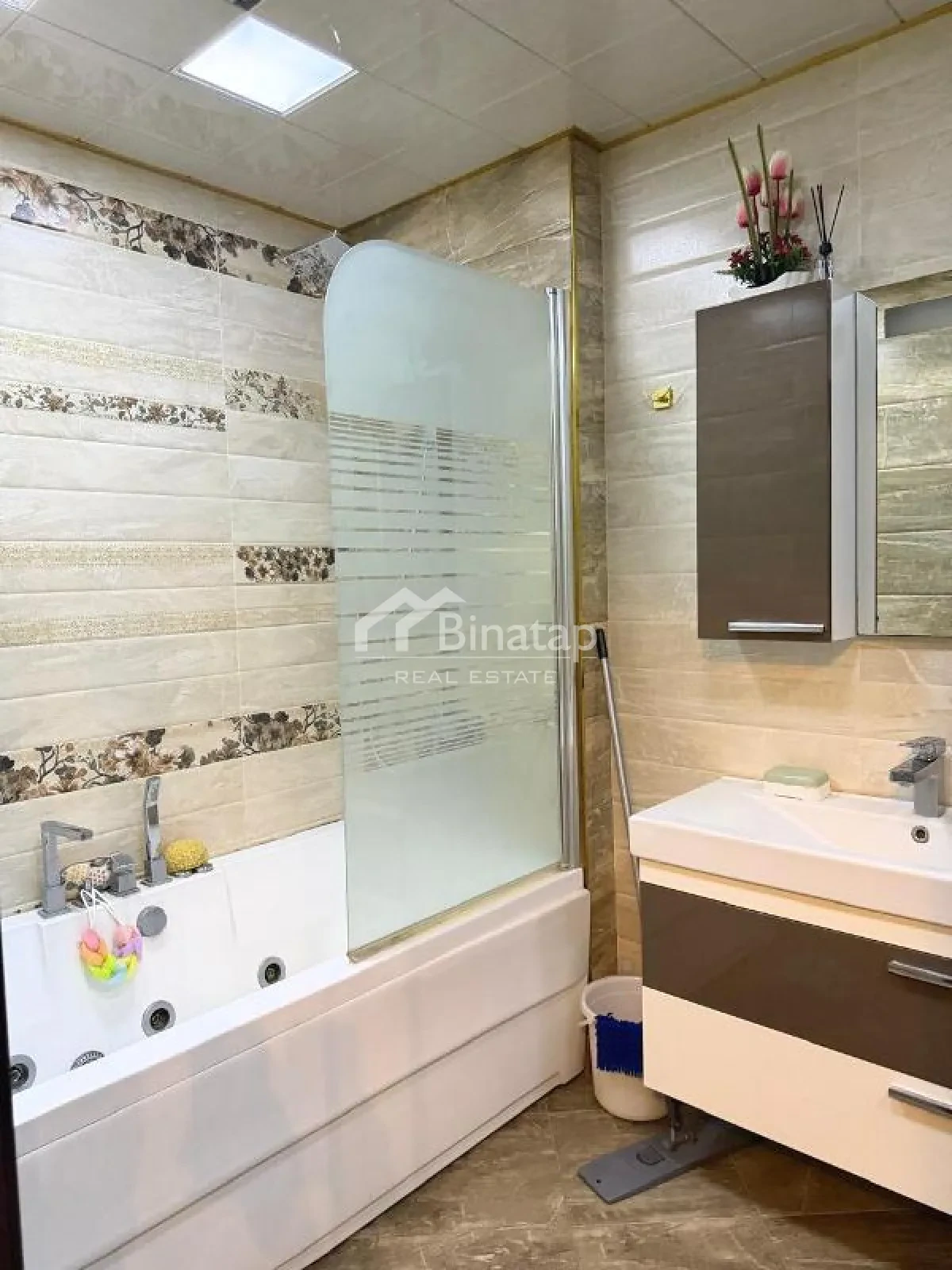 Satılır 3 otaqlı yeni tikili 139 m², 20 Yanvar m. — şəkil 13