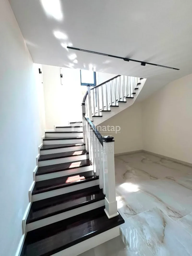 Satılır 5 otaqlı həyət evi / bağ evi 220 m², Görədil qəs. — şəkil 9