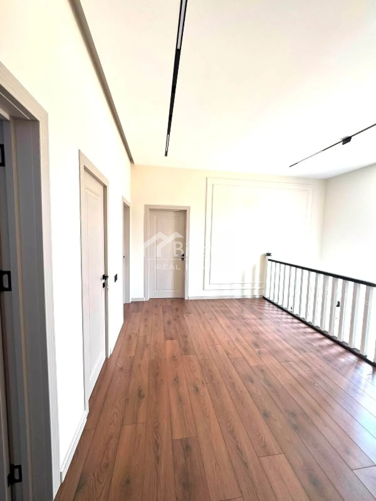 Satılır 5 otaqlı həyət evi / bağ evi 220 m², Görədil qəs. — şəkil 10