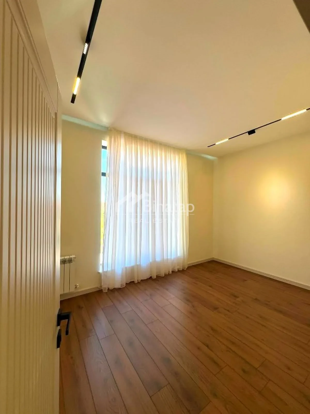 Satılır 5 otaqlı həyət evi / bağ evi 220 m², Görədil qəs. — şəkil 16