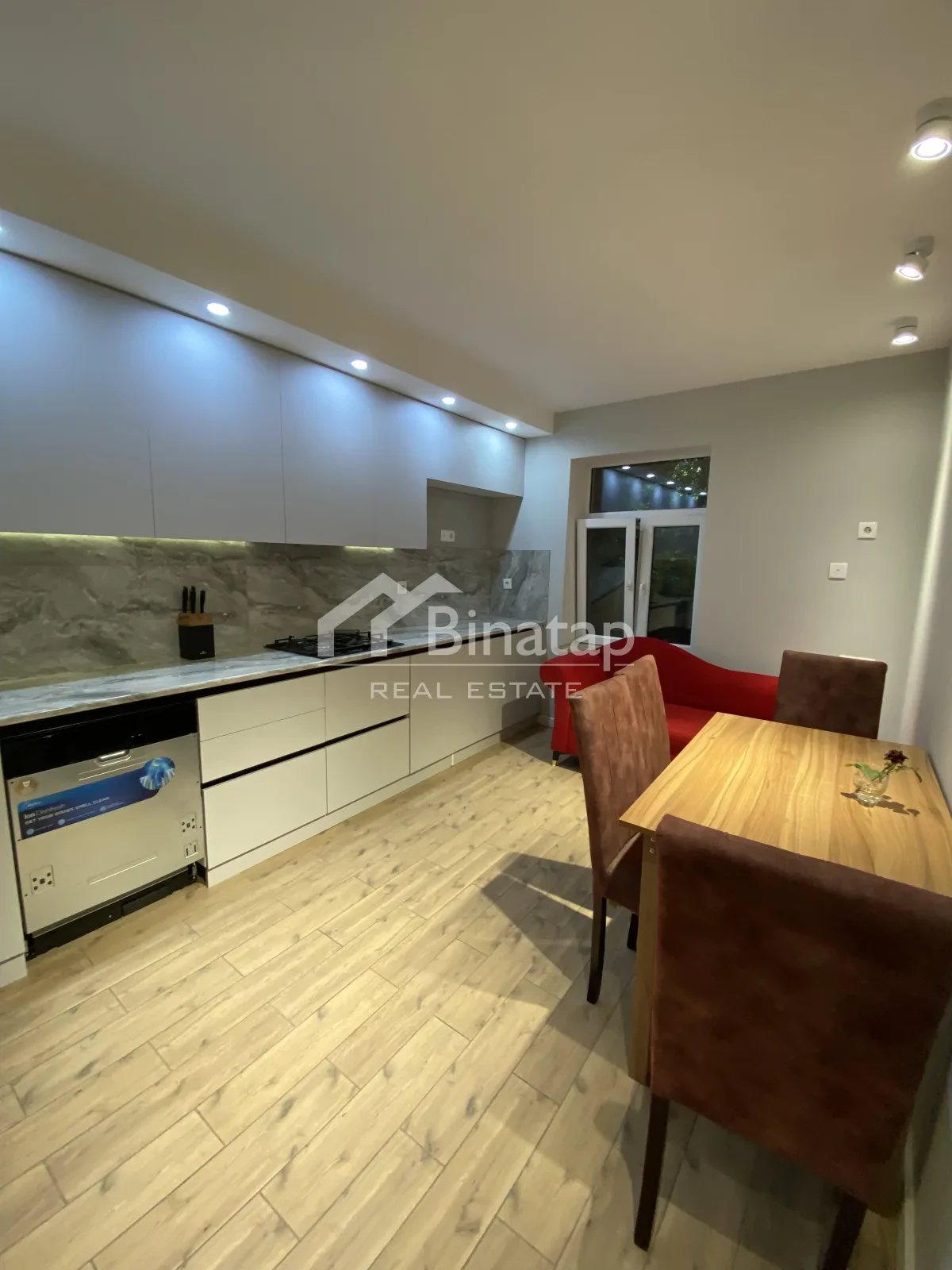 Satılır 3 otaqlı həyət evi / bağ evi 100 m², Köhnə Günəşli qəs. — şəkil 16