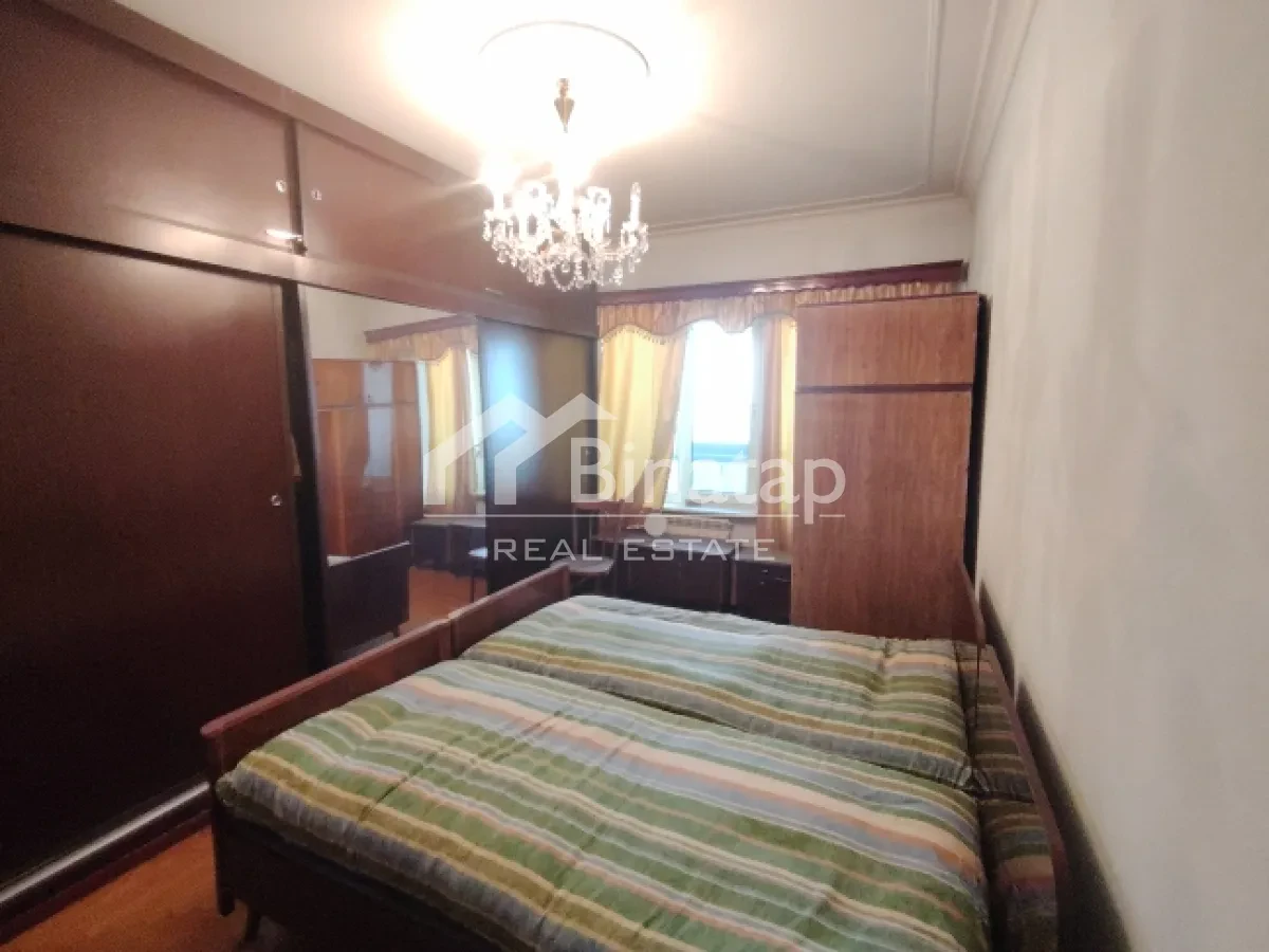 Satılır 4 otaqlı köhnə tikili 110 m², 20 Yanvar m. — şəkil 6