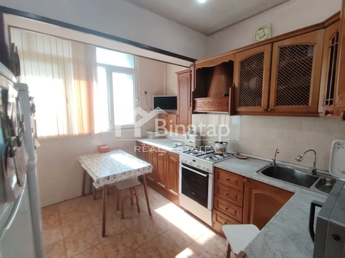 Satılır 4 otaqlı köhnə tikili 110 m², 20 Yanvar m. — şəkil 10