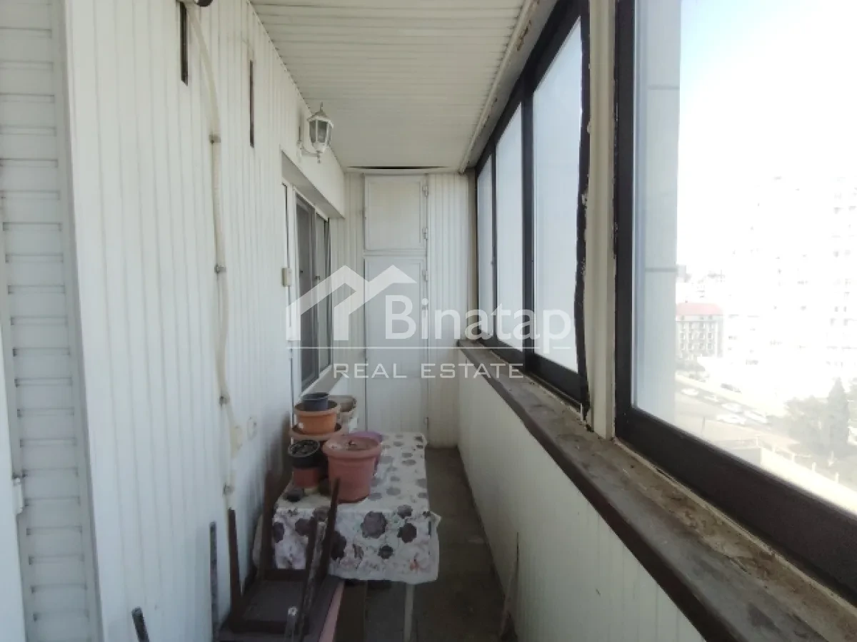 Satılır 4 otaqlı köhnə tikili 110 m², 20 Yanvar m. — şəkil 15