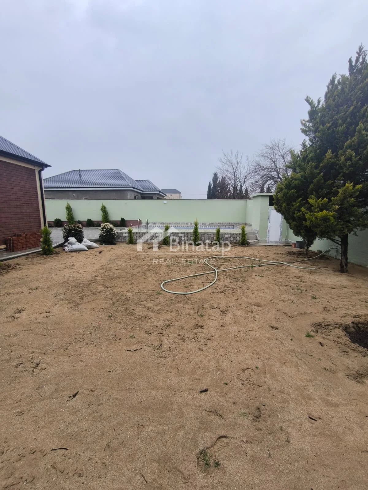 Satılır 3 otaqlı həyət evi / bağ evi 180 m², Novxanı qəs. — şəkil 17