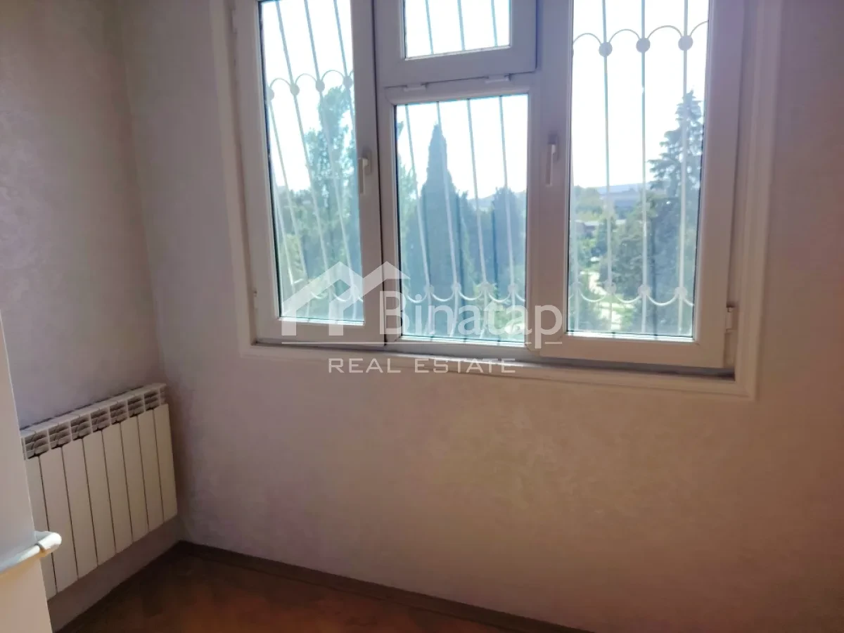 Satılır 2 otaqlı köhnə tikili 60 m², 20 Yanvar m. — şəkil 6