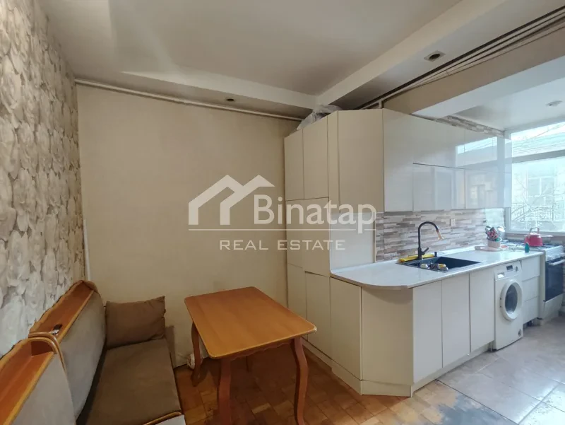 Satılır 2 otaqlı köhnə tikili 57 m², İçərişəhər m. — şəkil 10