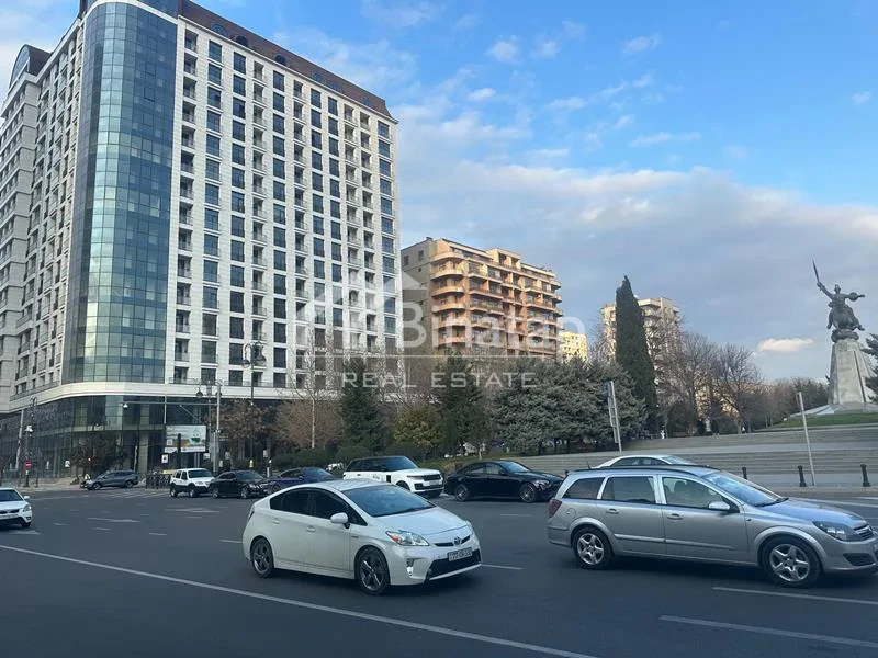 Satılır 3 otaqlı yeni tikili 146.7 m², Gənclik m. — şəkil 2