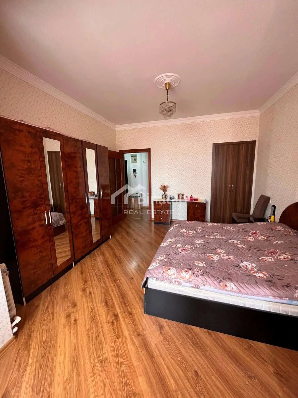 Satılır 2 otaqlı köhnə tikili 60.6 m², Elmlər Akademiyası m. — şəkil 4