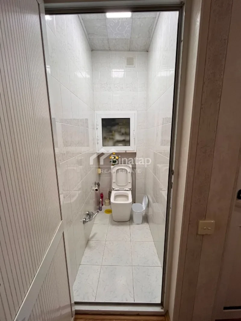 Satılır 2 otaqlı köhnə tikili 60.6 m², Elmlər Akademiyası m. — şəkil 10