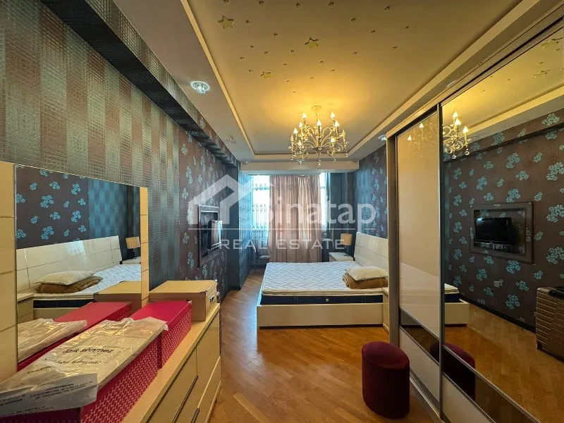 Продаётся 3-комн. новостройка 130 м², м. Элмляр Академиясы — фото 2