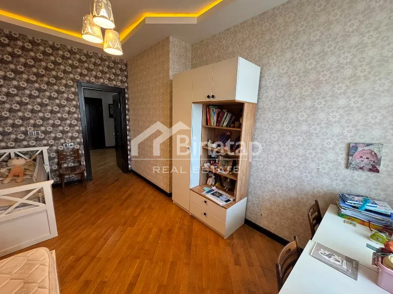 Продаётся 3-комн. новостройка 130 м², м. Элмляр Академиясы — фото 5