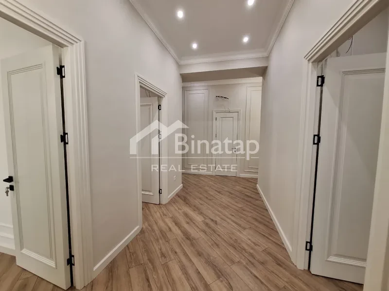 Satılır 4 otaqlı yeni tikili 150 m², 28 May m. — şəkil 11