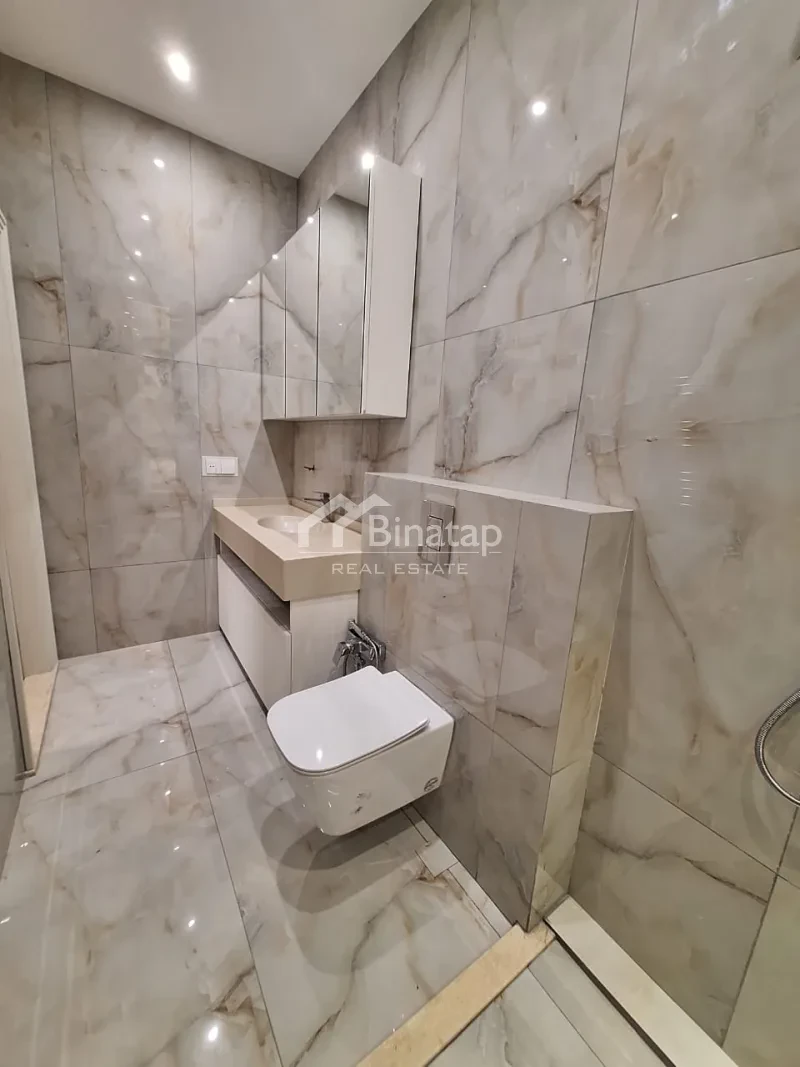 Satılır 4 otaqlı yeni tikili 150 m², 28 May m. — şəkil 15