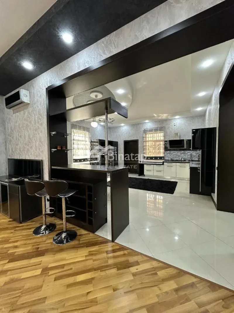 İcarəyə verilir 6 otaqlı həyət evi / bağ evi 400 m², Badamdar qəs. — şəkil 9