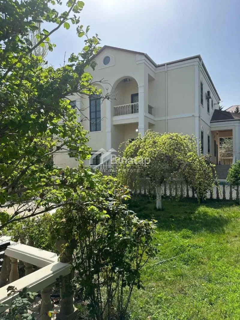 Satılır 6 otaqlı həyət evi / bağ evi 400 m², Badamdar qəs. — şəkil 3