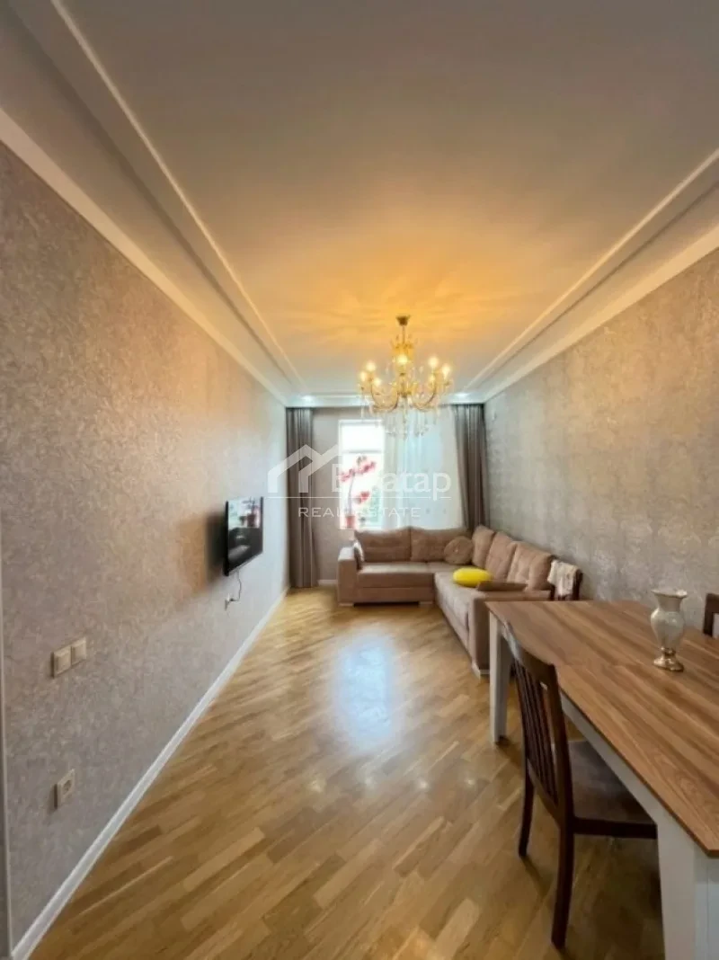 Satılır 3 otaqlı yeni tikili 90 m², 20 Yanvar m.