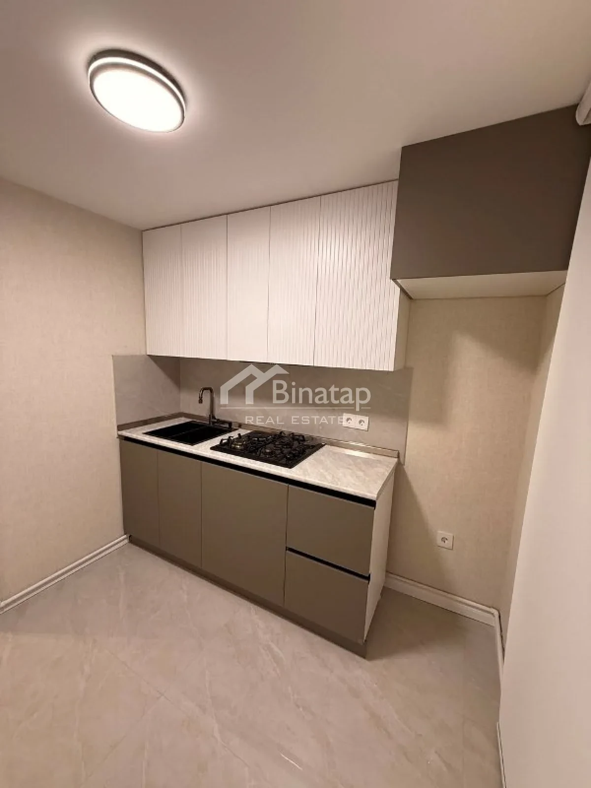 Satılır 2 otaqlı köhnə tikili 45 m², Elmlər Akademiyası m. — şəkil 14