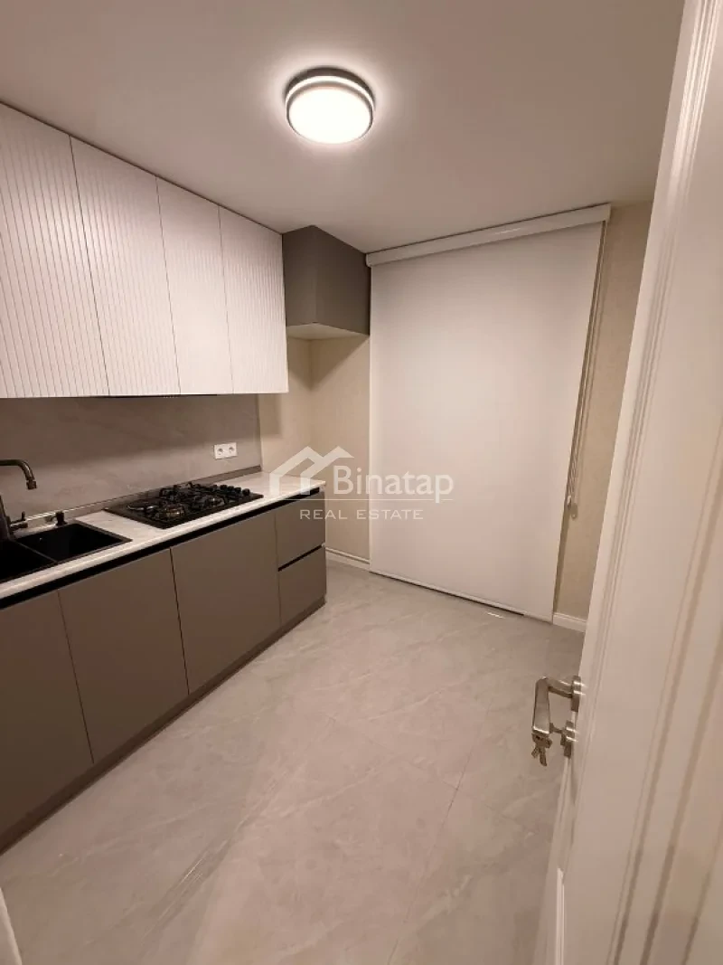 Satılır 2 otaqlı köhnə tikili 45 m², Elmlər Akademiyası m. — şəkil 15