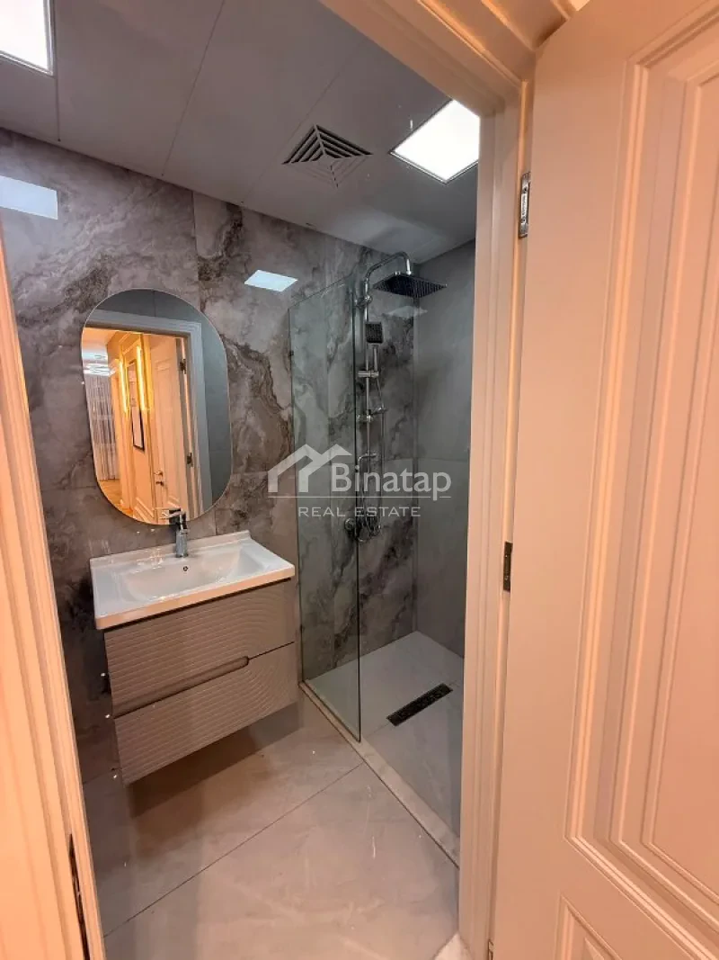 Satılır 2 otaqlı köhnə tikili 45 m², Elmlər Akademiyası m. — şəkil 17