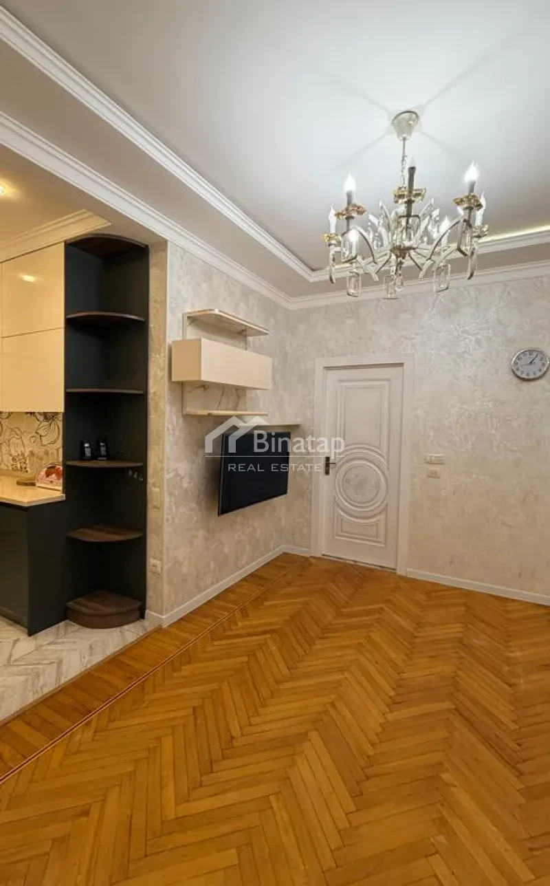 Satılır 3 otaqlı köhnə tikili 80 m², Elmlər Akademiyası m. — şəkil 4