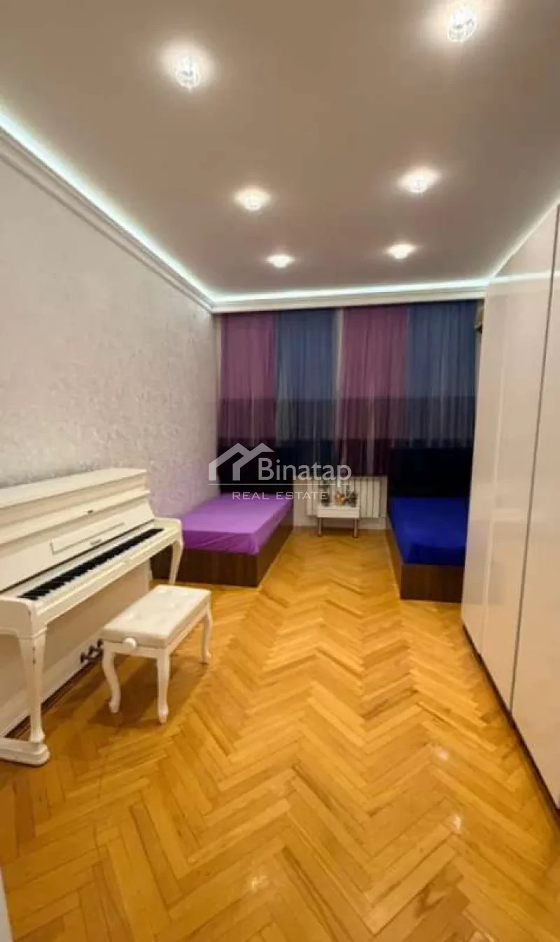 Satılır 3 otaqlı köhnə tikili 80 m², Elmlər Akademiyası m. — şəkil 14