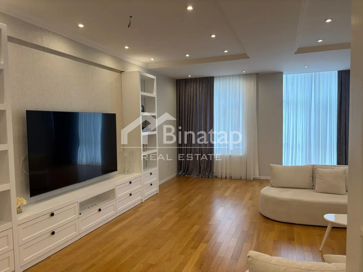 Satılır 3 otaqlı yeni tikili 200 m², Nizami m. — şəkil 1