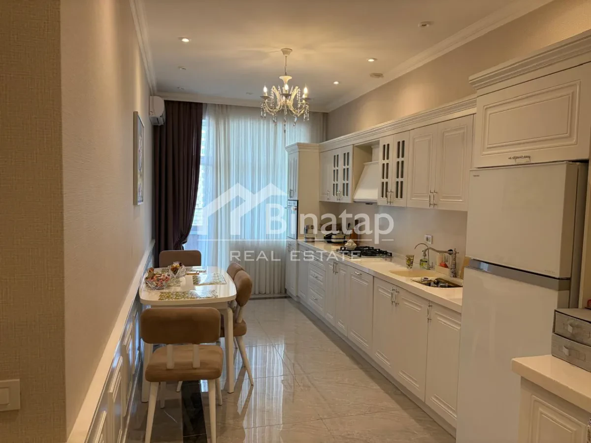 Satılır 3 otaqlı yeni tikili 200 m², Nizami m. — şəkil 6