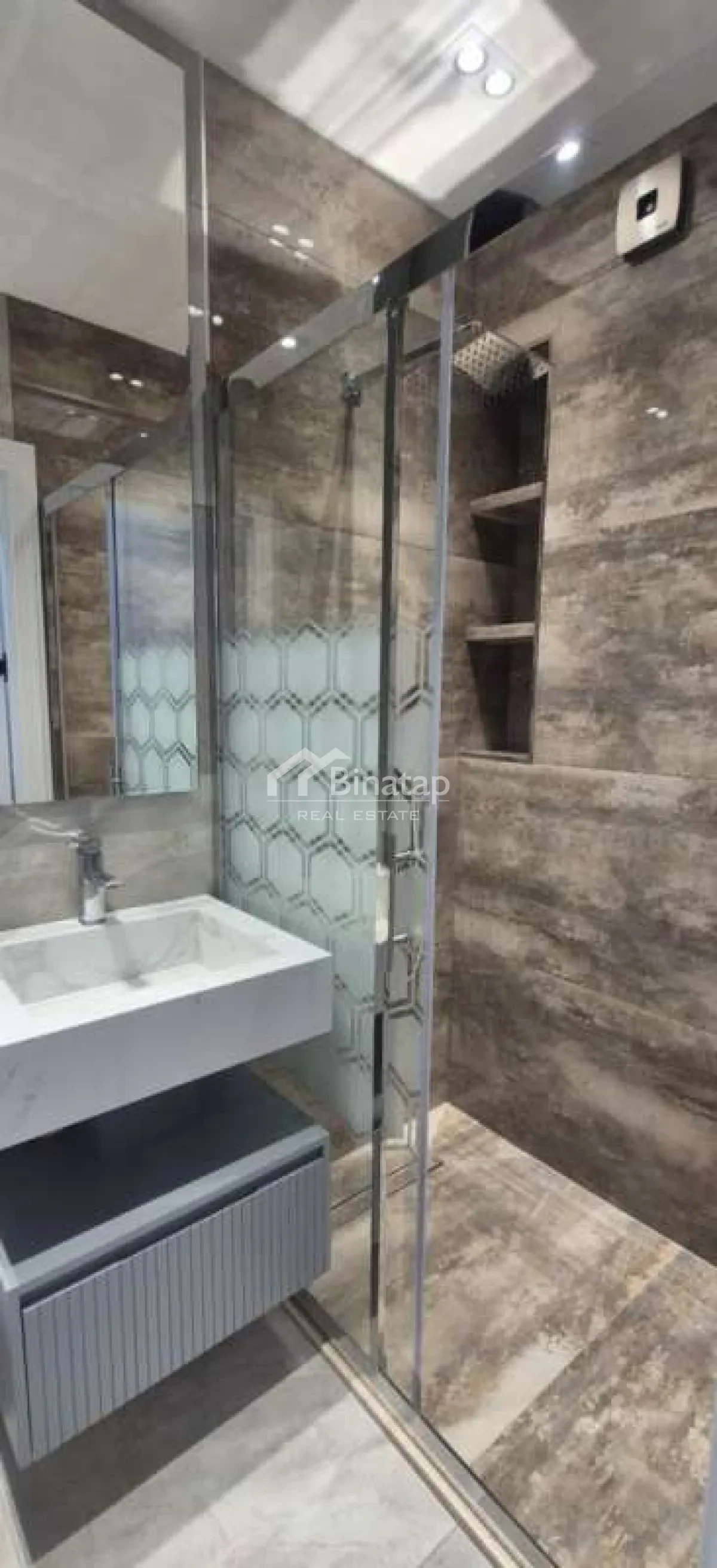 Satılır 3 otaqlı yeni tikili 95 m², 28 May m. — şəkil 14