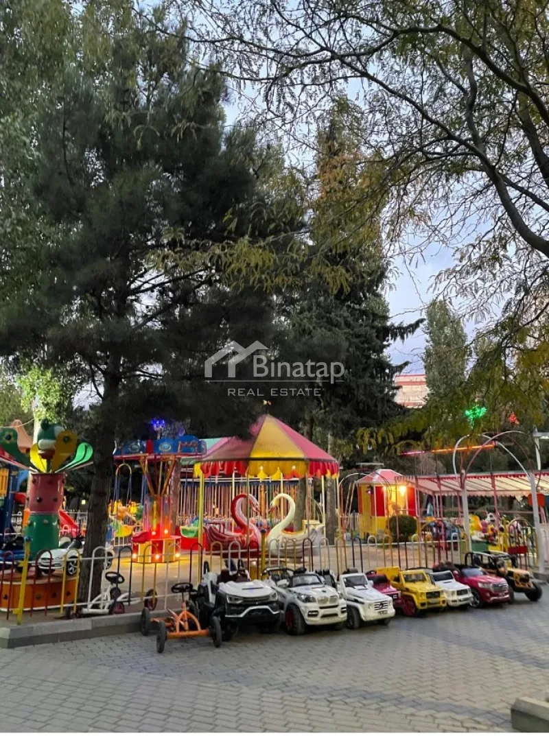 Satılır 2 otaqlı köhnə tikili 55.3 m², İnşaatçılar m. — şəkil 2