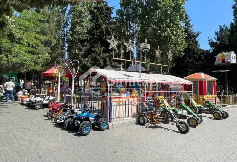 Satılır 2 otaqlı köhnə tikili 55.3 m², İnşaatçılar m. — şəkil 3