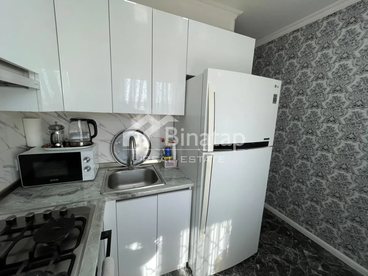 Satılır 2 otaqlı köhnə tikili 55.3 m², İnşaatçılar m. — şəkil 12