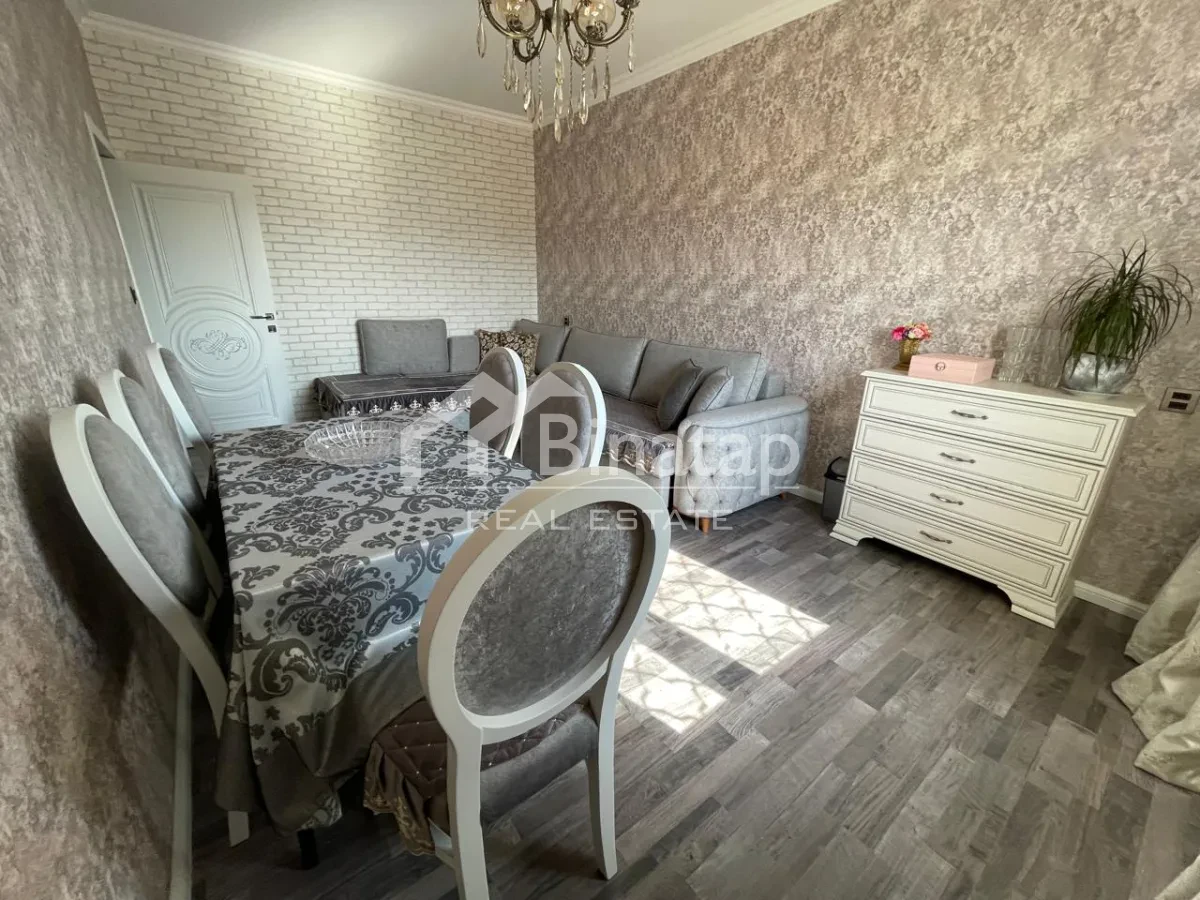Satılır 2 otaqlı köhnə tikili 55.3 m², İnşaatçılar m. — şəkil 6