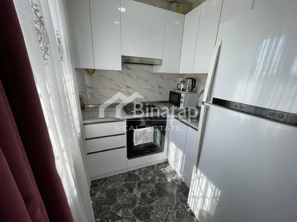 Satılır 2 otaqlı köhnə tikili 55.3 m², İnşaatçılar m. — şəkil 11