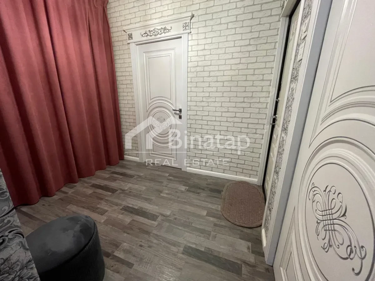 Satılır 2 otaqlı köhnə tikili 55.3 m², İnşaatçılar m. — şəkil 9